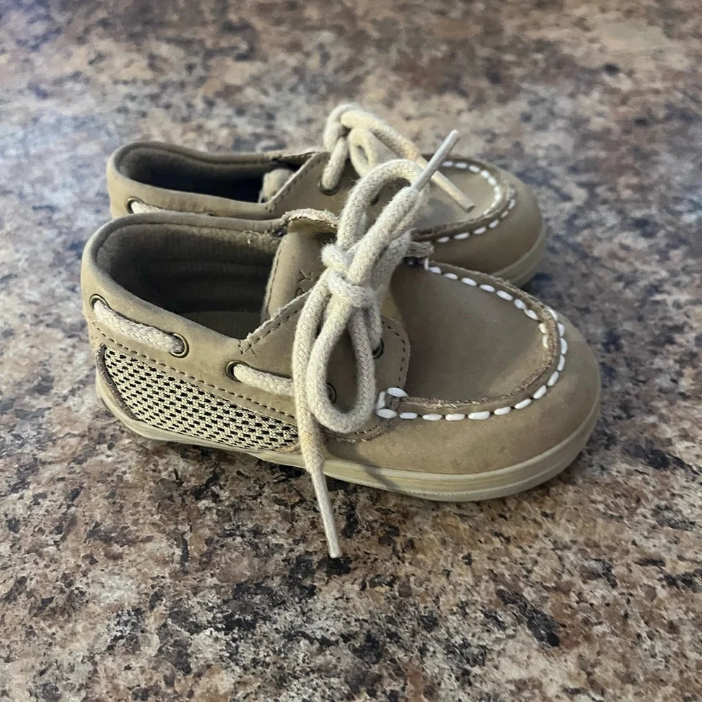 Baby Sperry‎ Topsiders, Size 3M